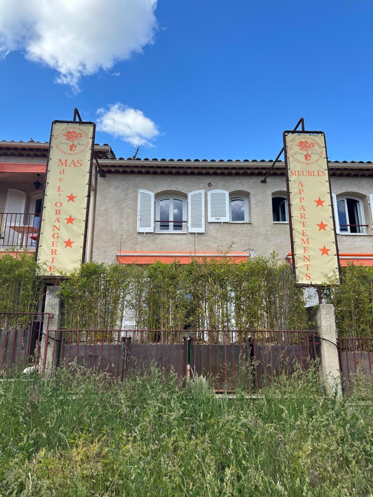 Le Mas De L'Orangerie 3 Etoiles Gréoux-les-Bains Zewnętrze zdjęcie